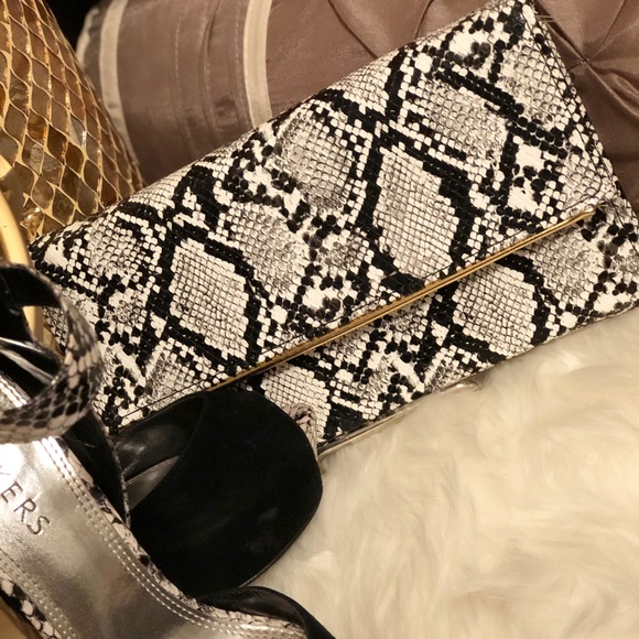 Python Fold-Over Clutch - Picture 2 of 8